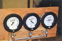 Precision pressure gauges for lateral testing facility