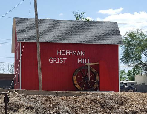 Red barn, Hoffman Grist Mill