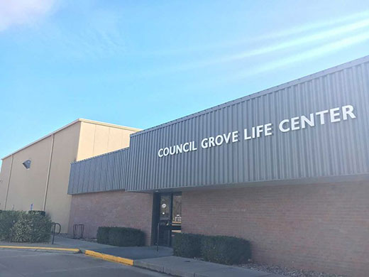 Front entrance to Council Grove Life Center