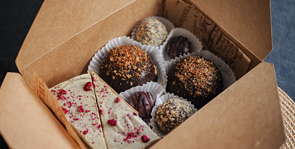 Purple graphic, K-State Research and Extension