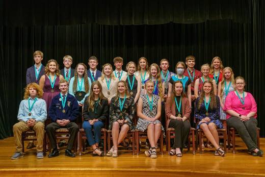 group photo, emerald circle winners Group photo, emerald circle winners
